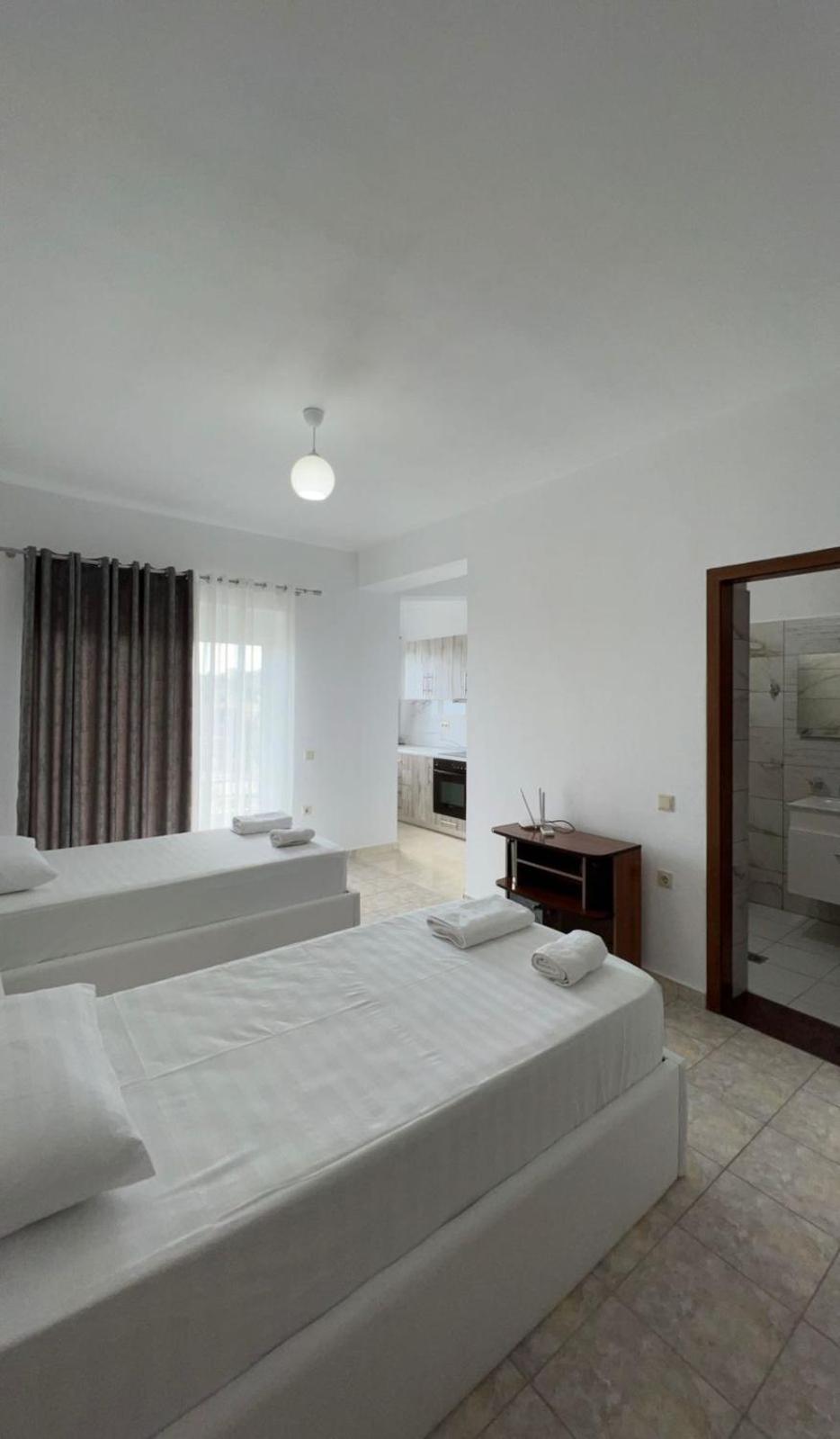 Villa Mirjan Sarande Bagian luar foto