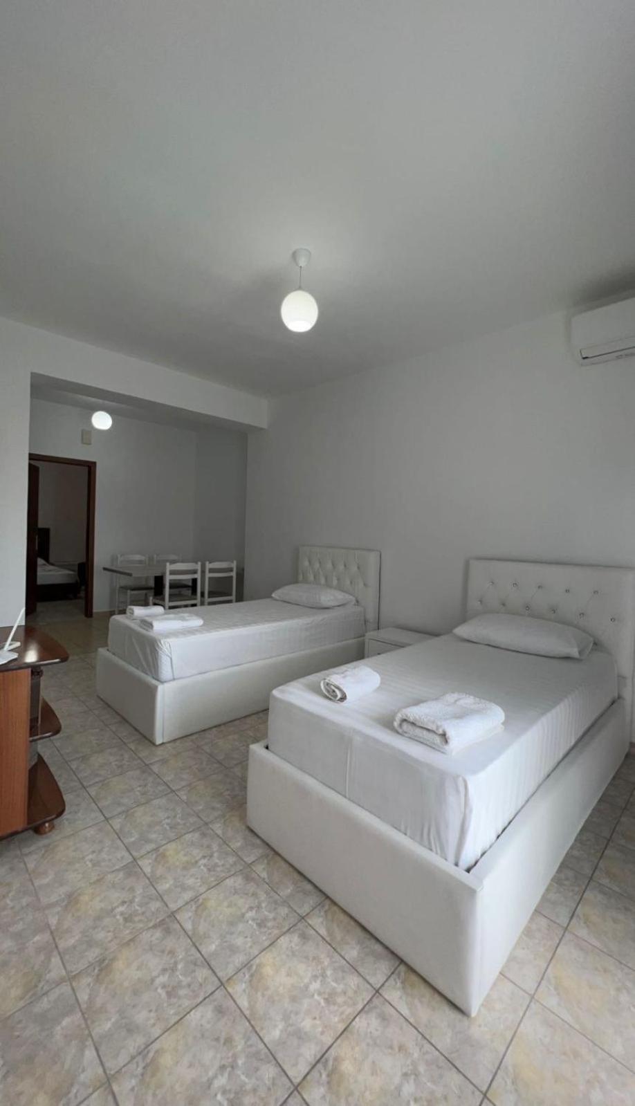 Villa Mirjan Sarande Bagian luar foto