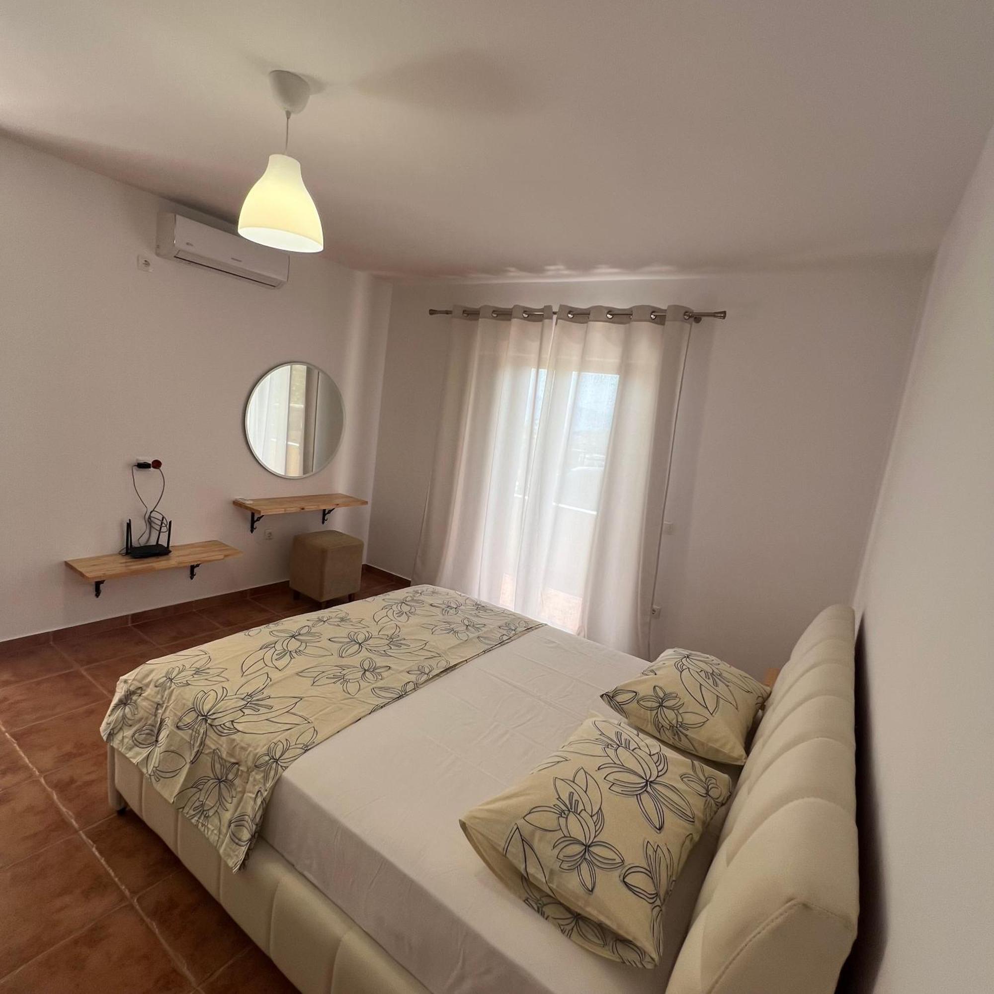 Villa Mirjan Sarande Bagian luar foto